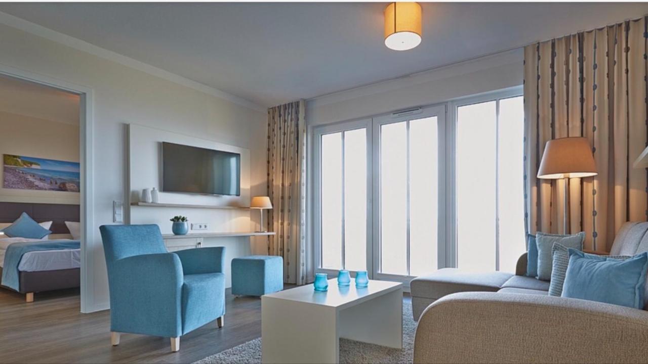 Aparthotel Waterkant Suites Бёргеренде-Ретвиш Экстерьер фото