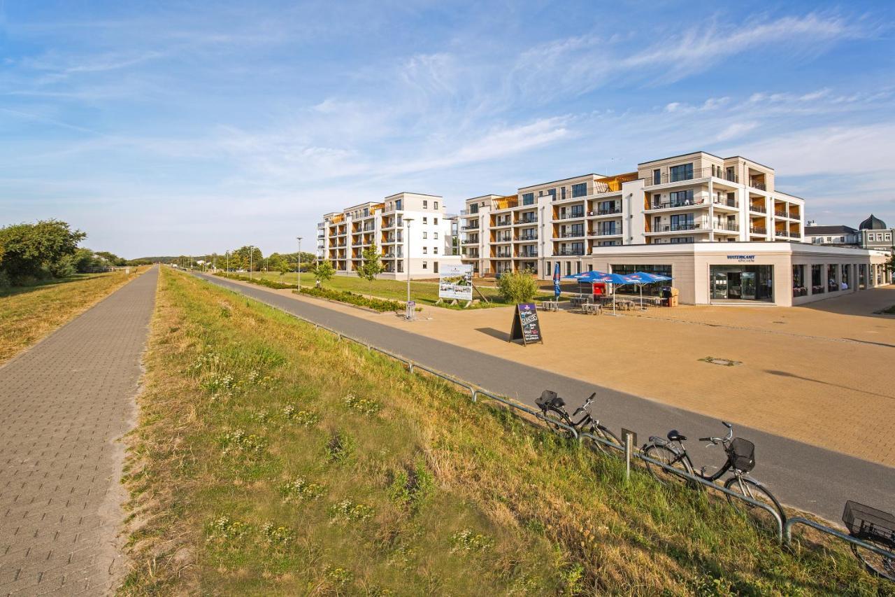 Aparthotel Waterkant Suites Бёргеренде-Ретвиш Экстерьер фото