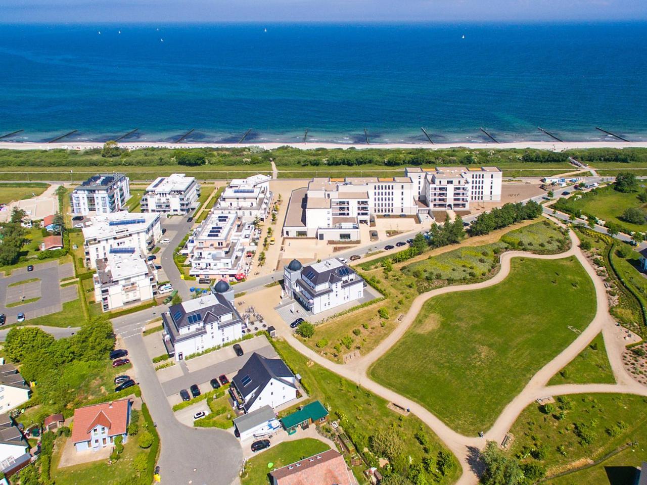 Aparthotel Waterkant Suites Бёргеренде-Ретвиш Экстерьер фото